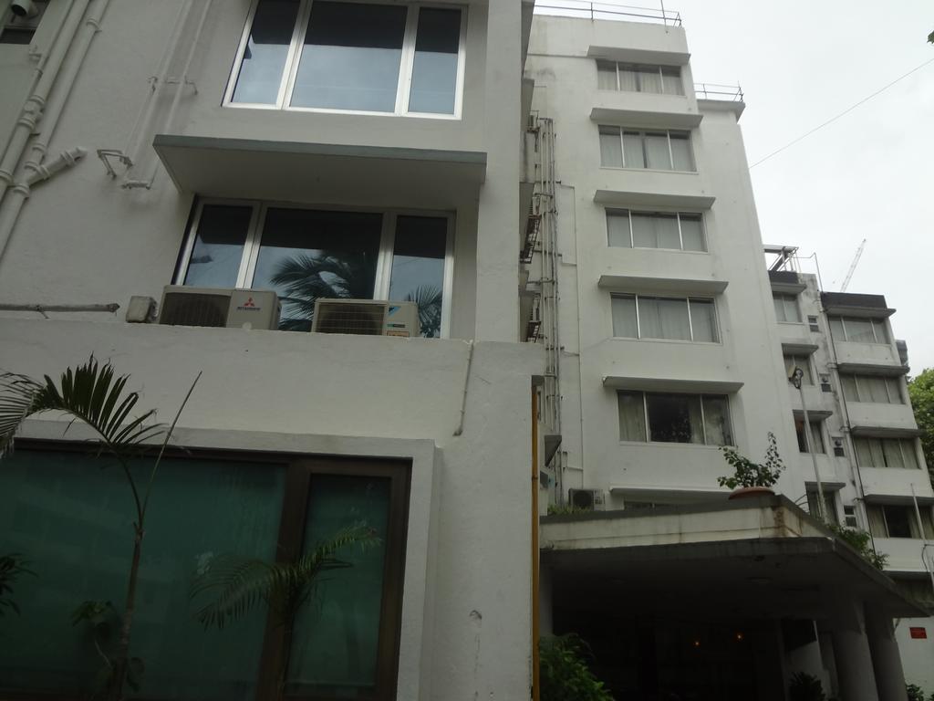 Hiltop Hotel Bombay Exterior foto